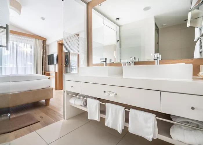 Hotel Trofana Alpin 4*